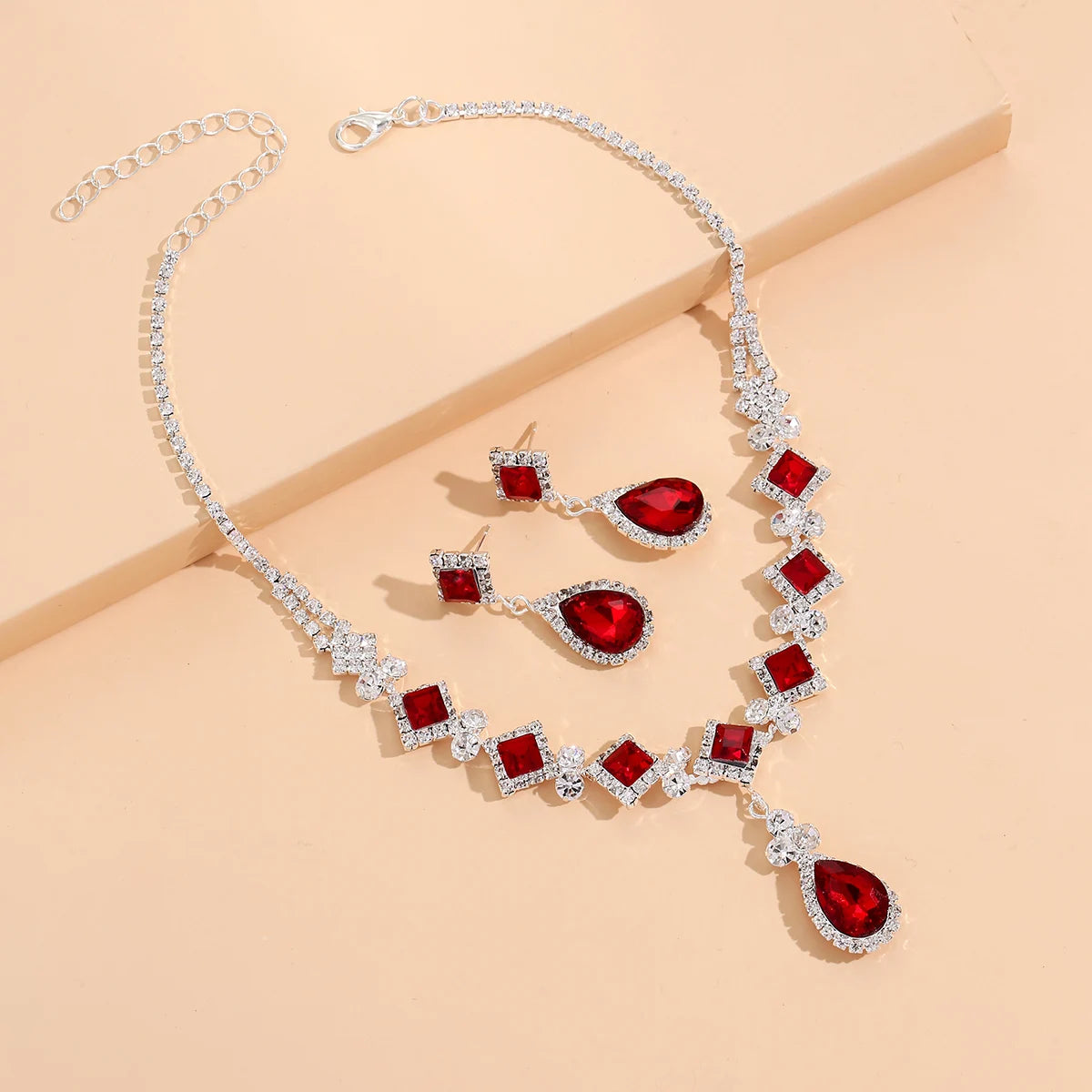 3PC Women's Fashion Trendy Claw Chain Geometry Water Drop Necklace Earrings Jewelry Set Wedding Banquet Party Holiday Gift