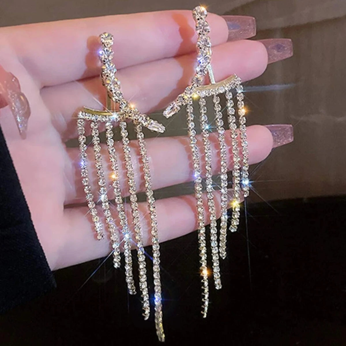 2PC FYUAN Women's Fashion Long Flow Su Pendant Earrings Gold and Silver Water Diamond Hanging Earrings Wedding Party Jewelry-233