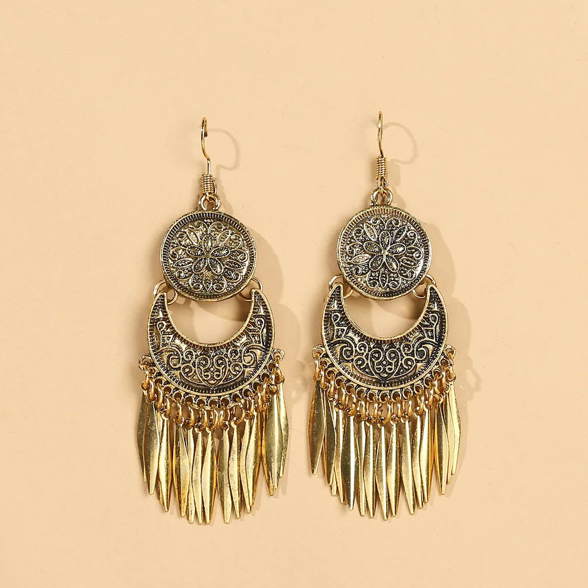 2pcs vintage ethnic style metal tassel carved women's earrings for summer vacation personalized accessories