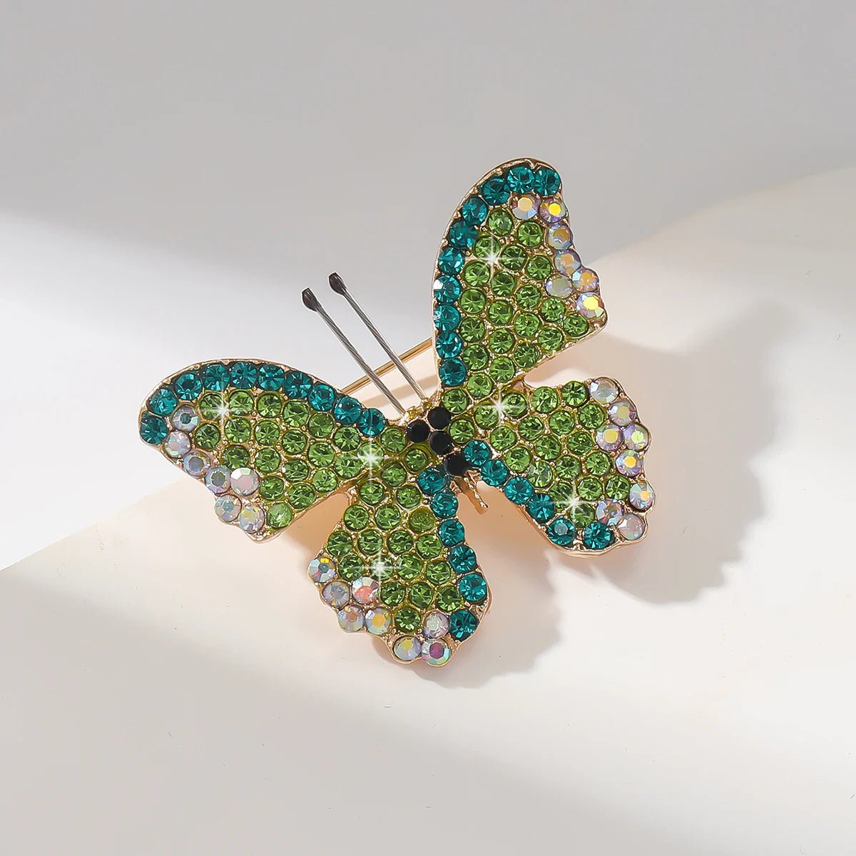 Lovely Butterfly Bee Brooch For Women Shiny Rhinestone Pearl Animal Insect Lapel Pins Wedding Party Coat Dress Jewelry Gifts-045