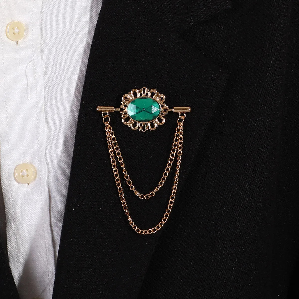 Sweet Flower Shape Brooch Pin Inlaid Shiny Rhinestones All-match Versatile Corsage Accessories