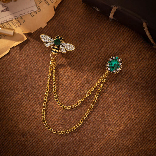Design inspired bee crystal tassel women's brooch, vintage luxury exquisite suit sweater brooch accessory